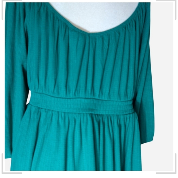 Pre-owned Torrid Teal Blouse with Gathered Details - Picture 7 of 9
